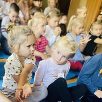 aee7baa0 1123 4c66 976f 41d894374608