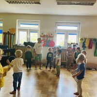 afbbcdf0 ebb2 426e b310 b96c42640783