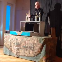 a915ef33 a687 42f9 b510 d70c6a942e41