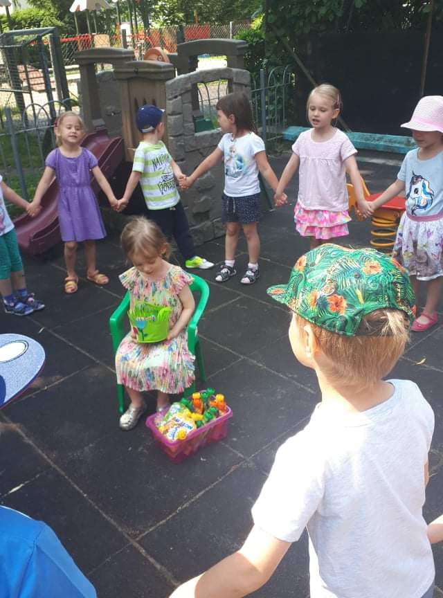 received 877827023077742